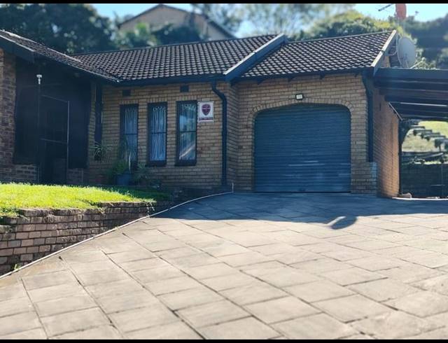 3 BEDROOM HOUSE FOR SALE IN SHALLCROSS